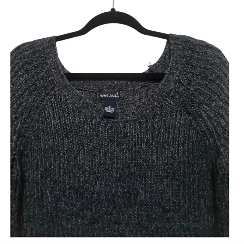 Wet Seal Women's Gray Knitted Sweater Sz Medium